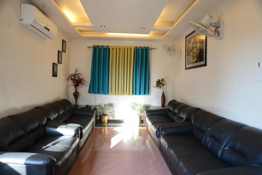 Divine Destination Hotel Varanasi Bagian luar foto